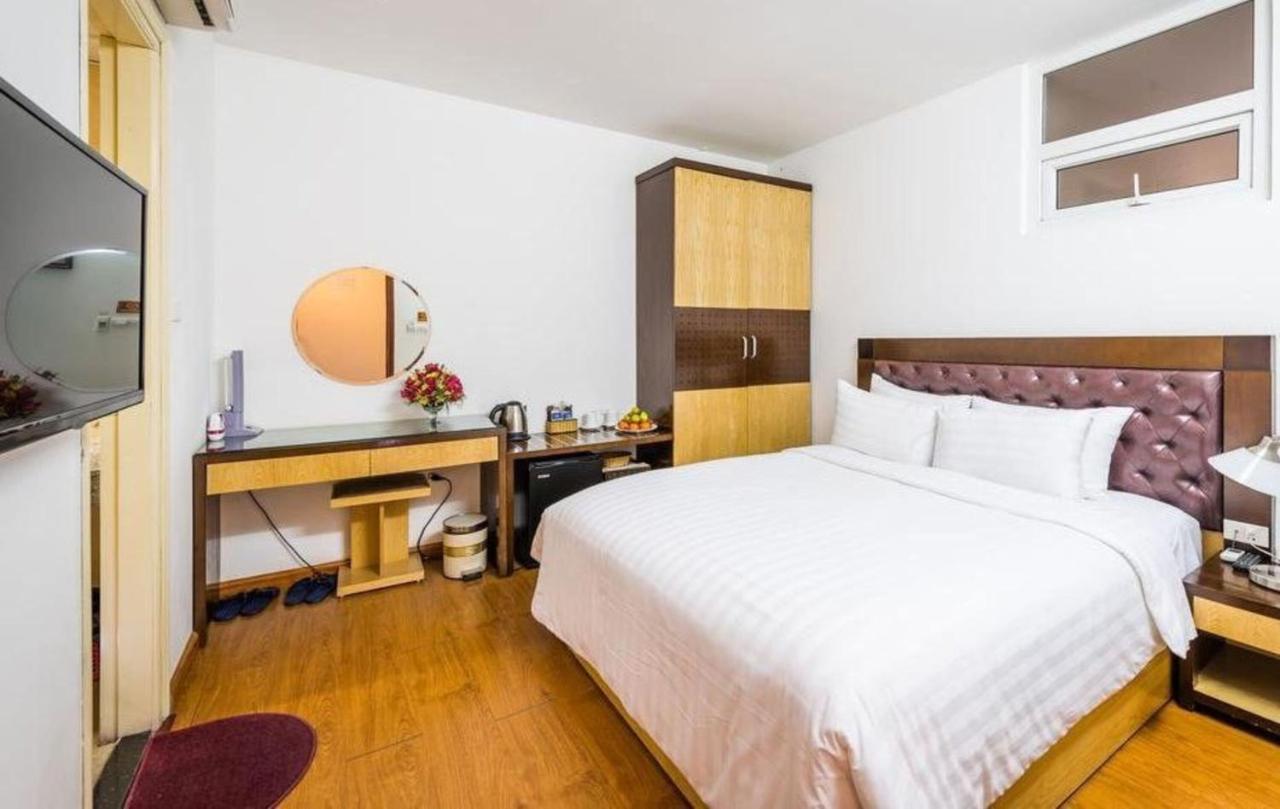 Tu Sakura Hotel Hanoi Buitenkant foto