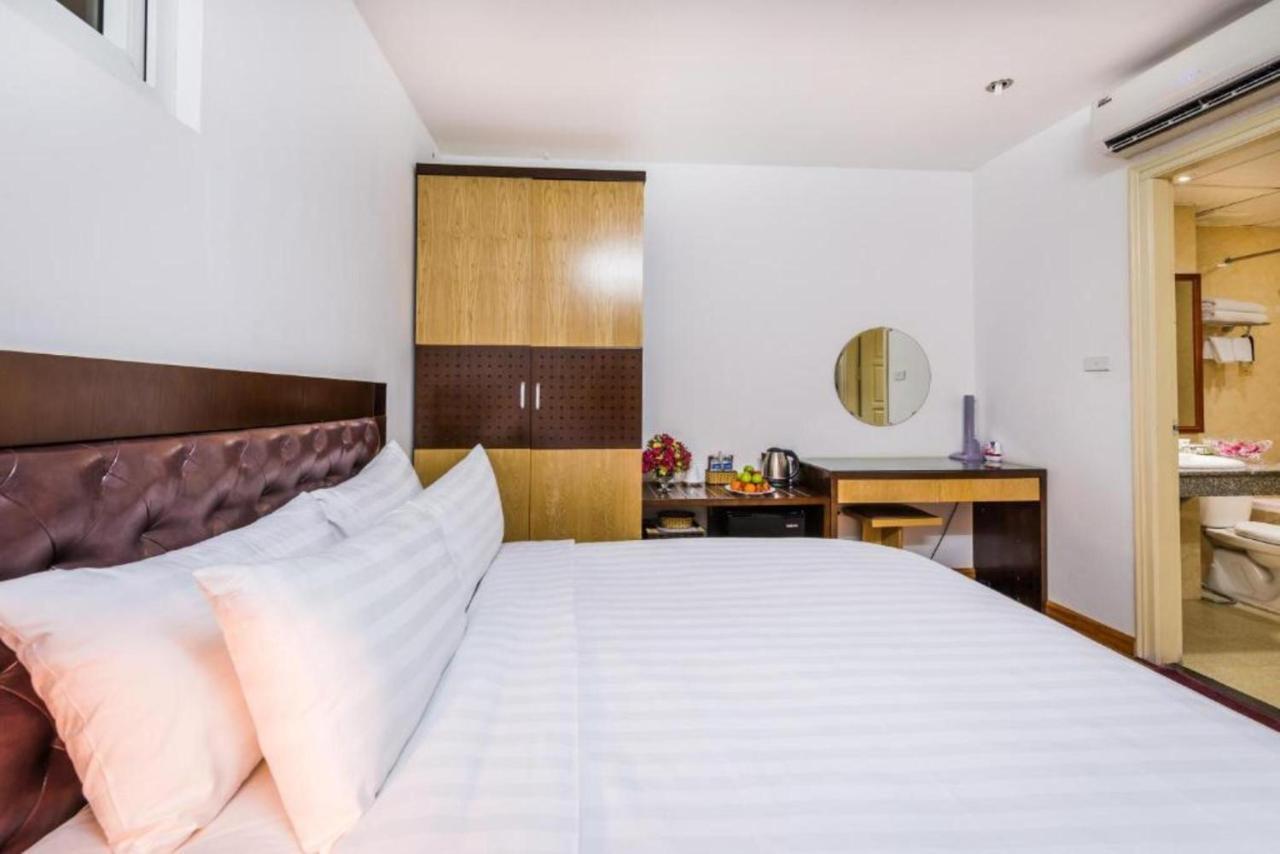 Tu Sakura Hotel Hanoi Buitenkant foto