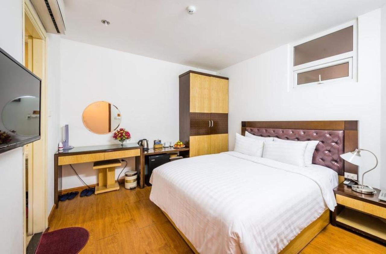 Tu Sakura Hotel Hanoi Buitenkant foto