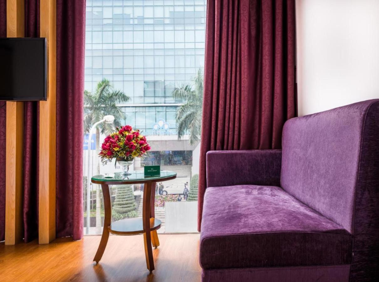 Tu Sakura Hotel Hanoi Buitenkant foto